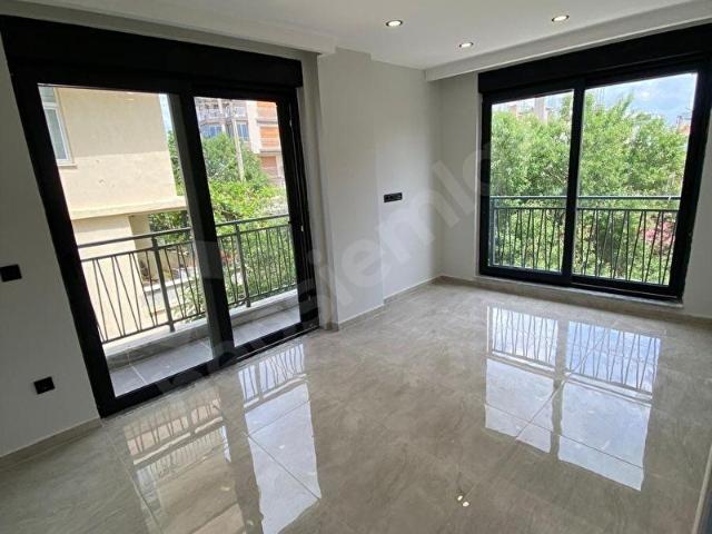 MANAVGAT ILICA'DA KİRALIK ASANSÖRLÜ 2+1 DAİRE