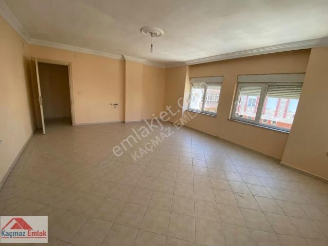 Manavgat Mimarsinan'da 2+1 Kiralık Daire ara Kat, 110m²