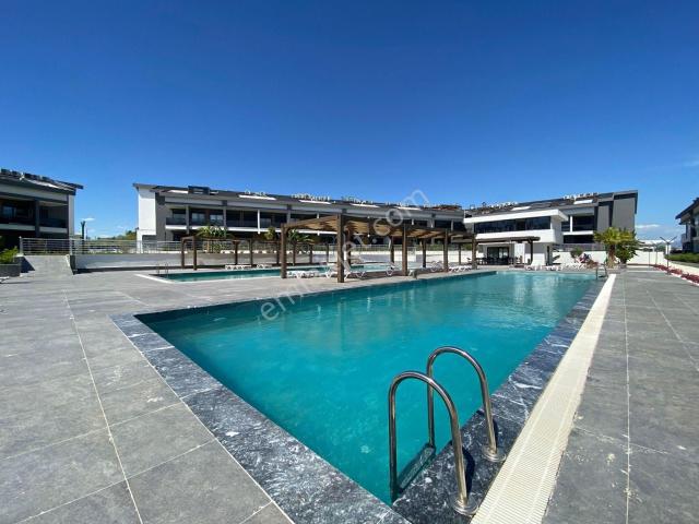 Manavgat Side Nova Life Sitesinde Eşyalı 1+1 Satılık Daire