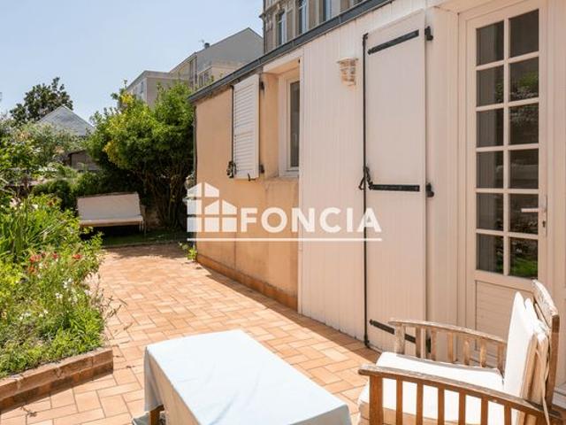 Mancelle avec jardin, garage en location