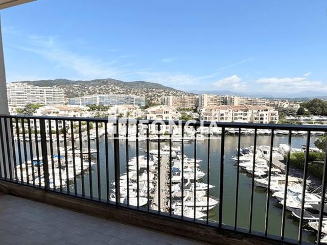 MANDELIEU CANNES MARINA STUDIO PARKING en sous sol ET CAVE