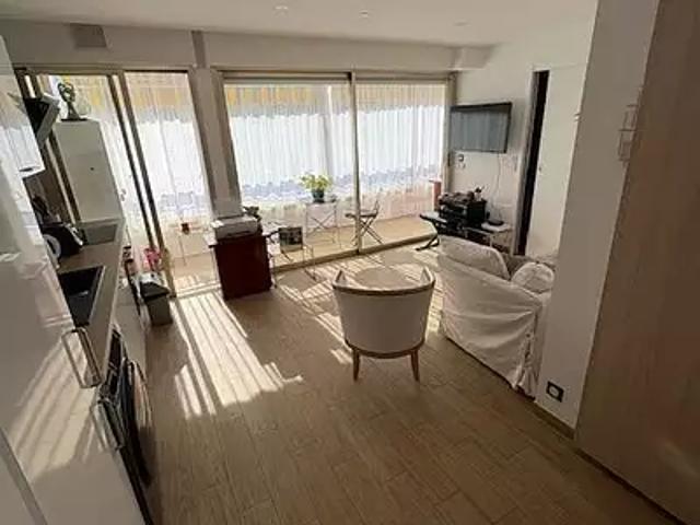 Mandelieu la Napoule 06210 Achat / Vente appartement 1 pièce t1 terrasse parking