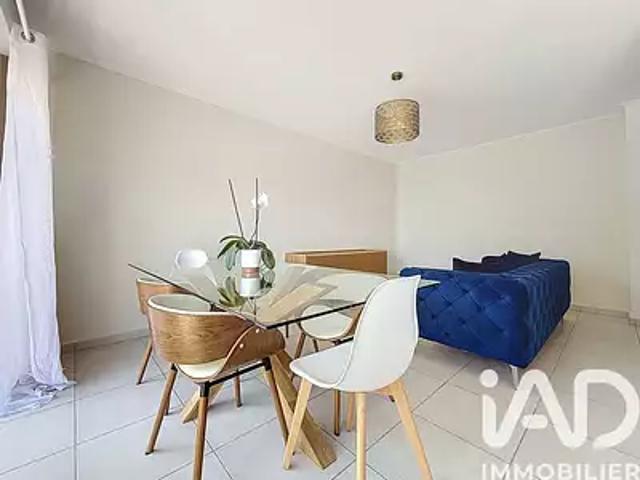 Mandelieu la Napoule 06210 Achat / Vente appartement 2 pièces t2 au dernier étage
