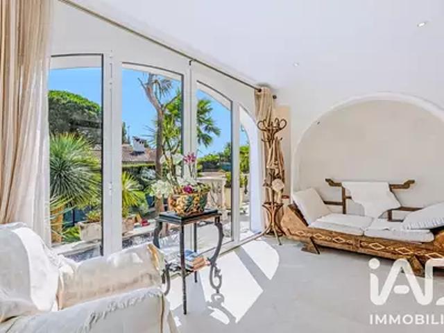Mandelieu la Napoule 06210 Achat / Vente maison 7 pièces t7 parking