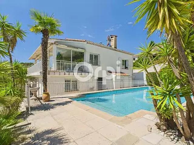 Mandelieu la Napoule 06210 Achat / Vente maison 7 pièces t7 piscine jardin