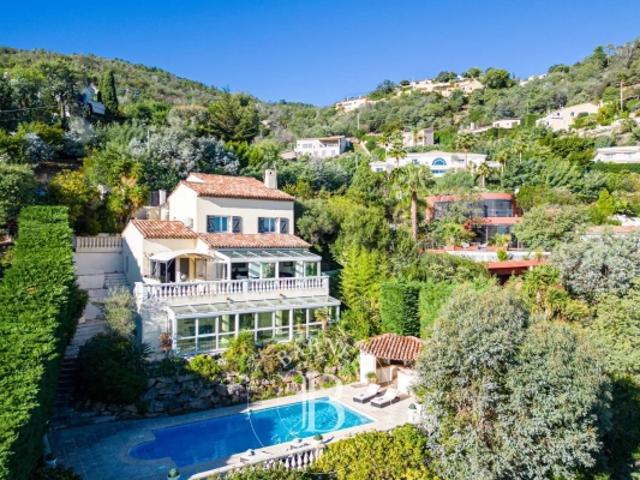 MANDELIEU LA NAPOULE VILLA PROVENÇALE VUE MER ET COLLINES