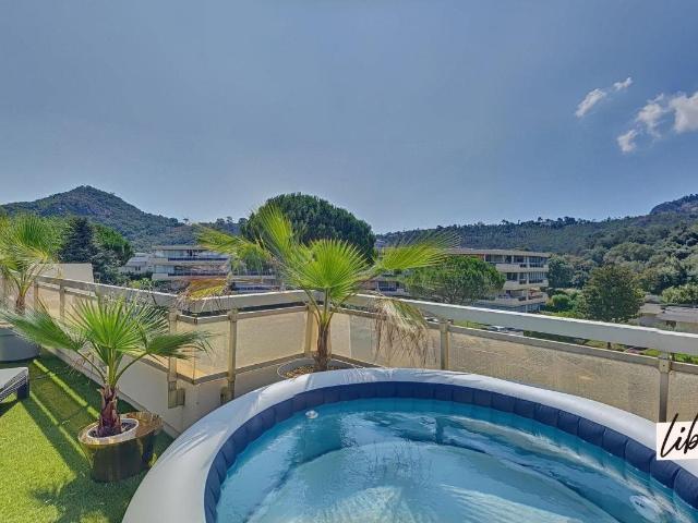 Mandelieu la Napoule – Penthouse d'exception avec piscine &. 185m² Mandelieu la Napoule