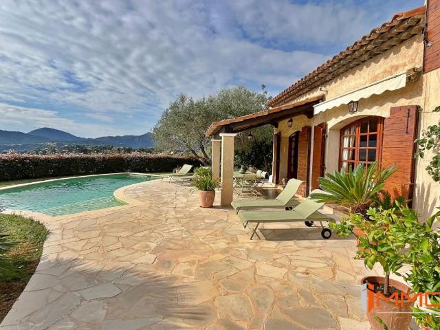 Mandelieu les Termes, Villa 315m2 avec vue panoramique mer, pisc