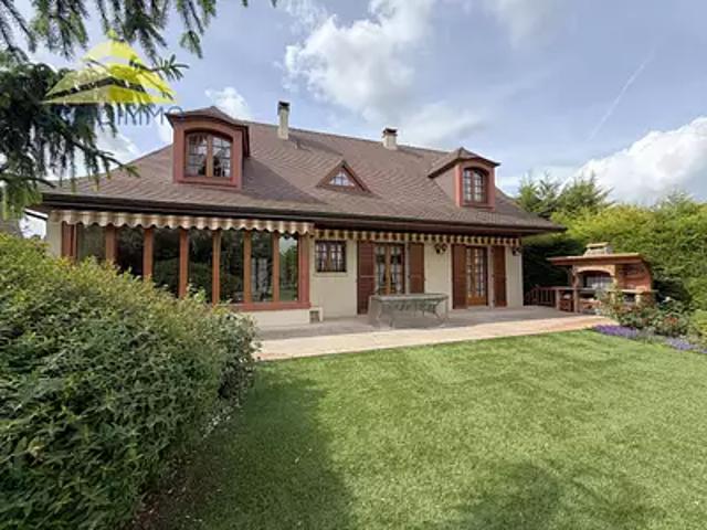 Mandres les Roses 94520 Achat / Vente maison 7 pièces t7