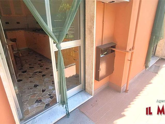 MANESSENO – Luminoso 6 vani con balconata, ascensore