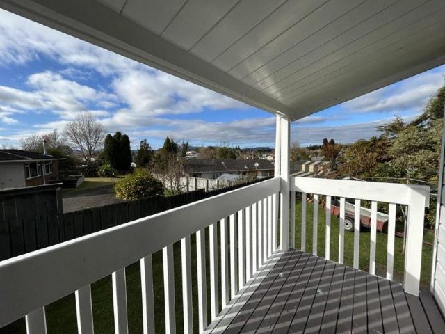mangakakahi, 3 bedrooms