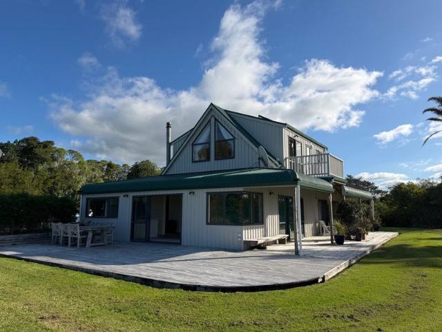 mangawhai, 5 bedrooms