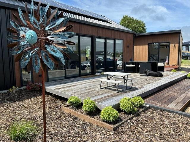 mangawhai heads, 3 bedrooms