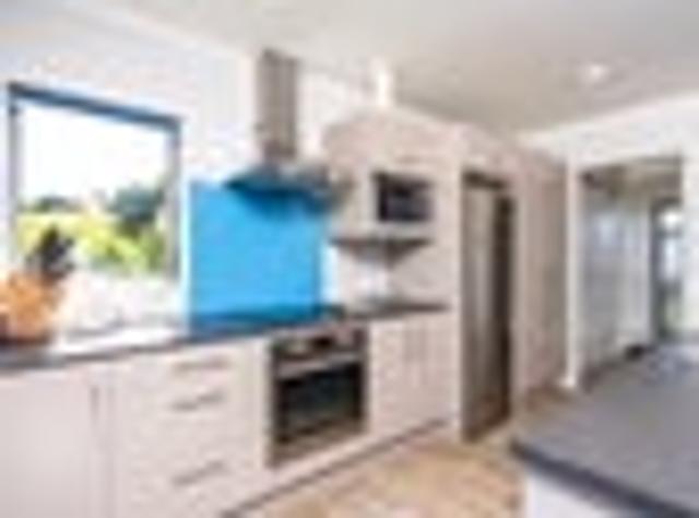 Mangawhai Heads, 3 bedrooms, $650 pw