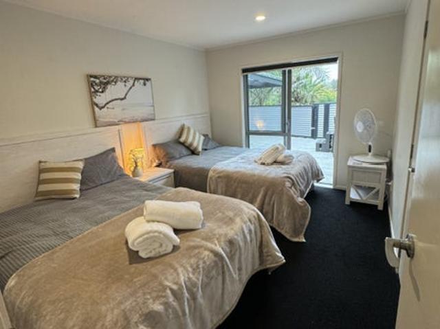 mangawhai heads, 3 bedrooms