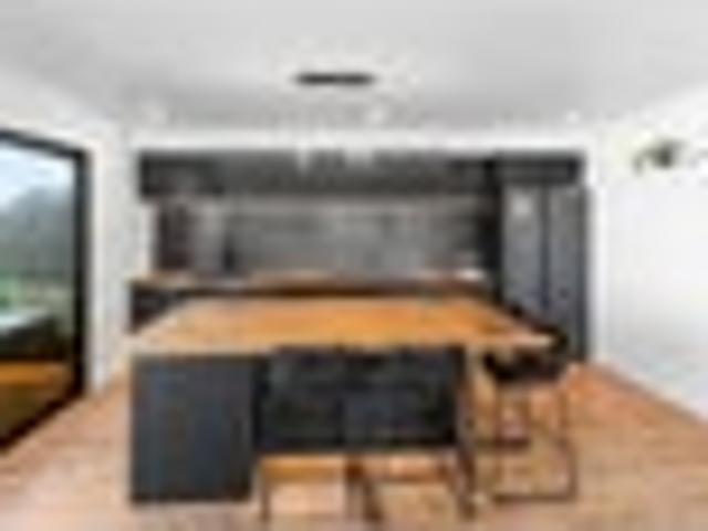 Mangere Bridge, 4 bedrooms, $900 pw