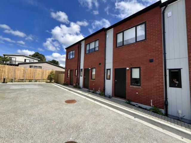 Mangere Bridge, 2 bedrooms