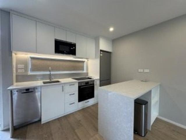 mangere bridge, 2 bedrooms