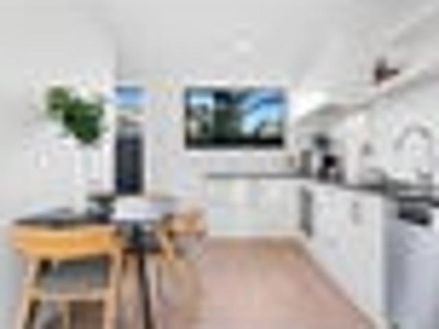 Mangere Bridge, 2 bedrooms, $630 pw