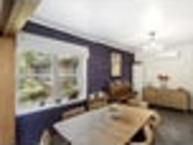 Mangere Bridge, 3 bedrooms, $625 pw