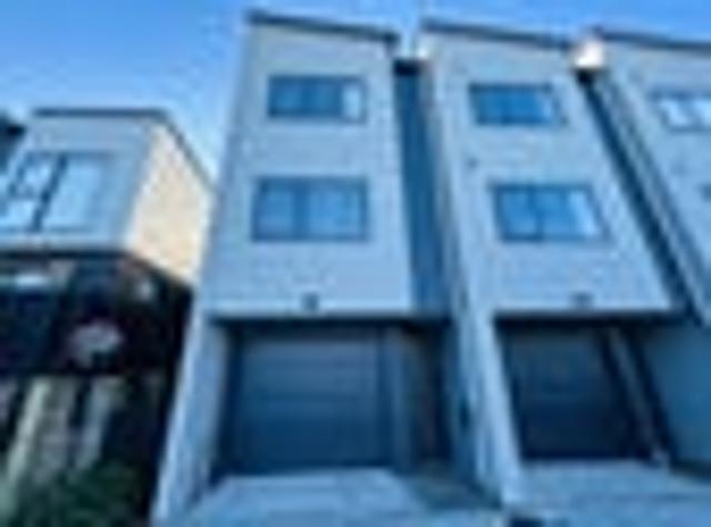Mangere Bridge, 3 bedrooms, $720 pw
