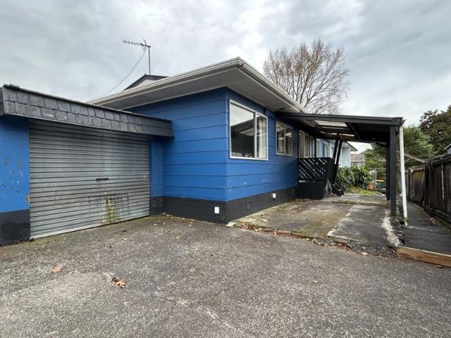 mangere east, 3 bedrooms