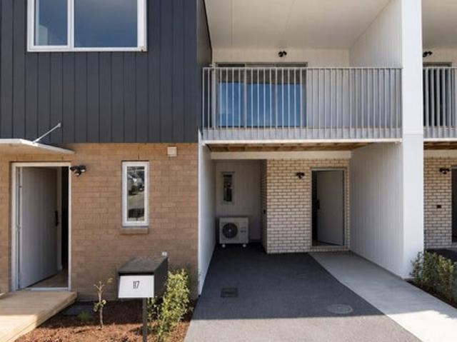 mangere east, 3 bedrooms