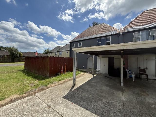 mangere east, 3 bedrooms