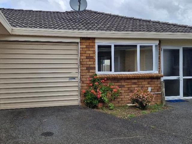 mangere east, 2 bedrooms