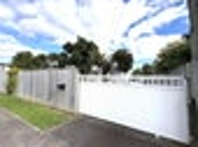 Mangere East, 2 bedrooms, $690 pw