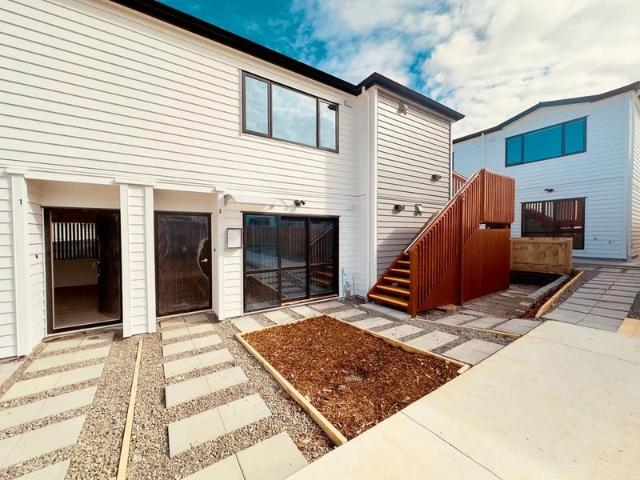 mangere east, 2 bedrooms