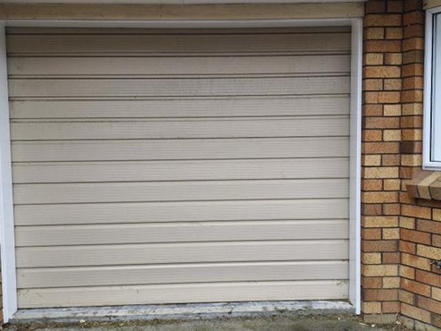 mangere east, 2 bedrooms