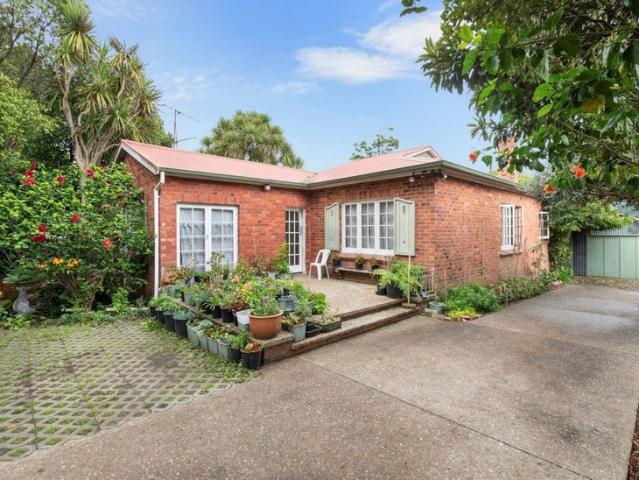 Mangere East, 4 bedrooms