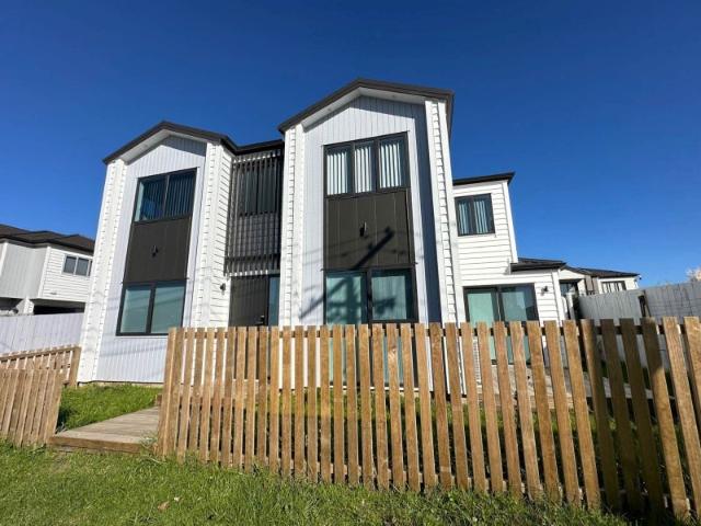mangere east, 4 bedrooms
