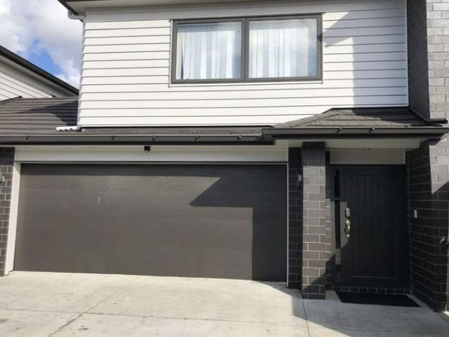mangere east, 4 bedrooms