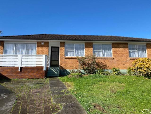 mangere east, 4 bedrooms