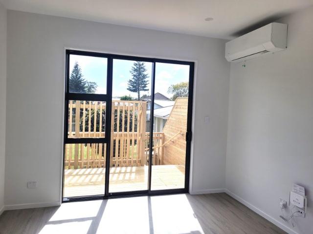 mangere, 2 bedrooms