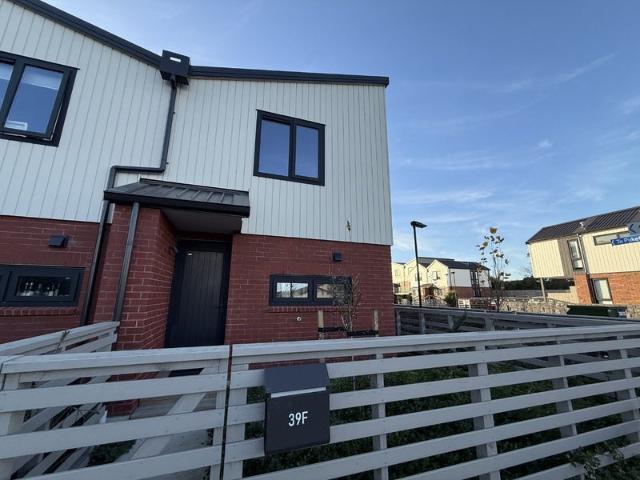 mangere, 2 bedrooms