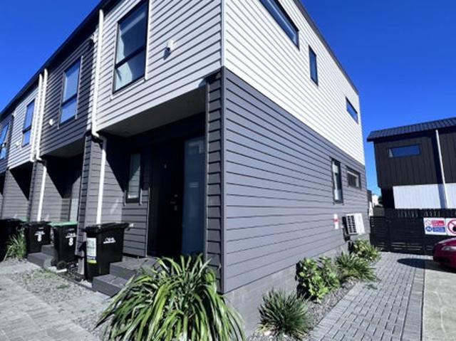 mangere, 2 bedrooms