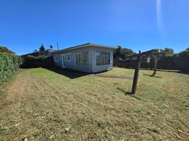 mangere, 2 bedrooms