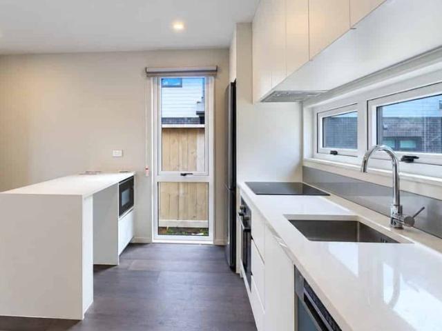 Mangere, 2 bedrooms