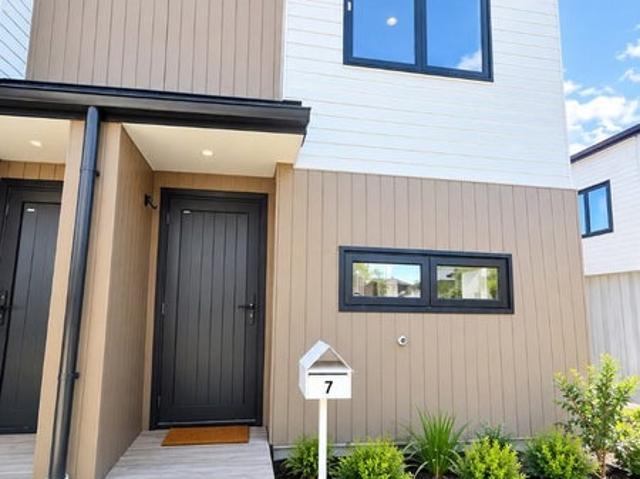 Mangere, 2 bedrooms