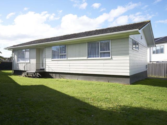 mangere, 3 bedrooms