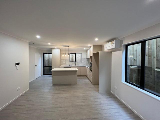 mangere, 3 bedrooms