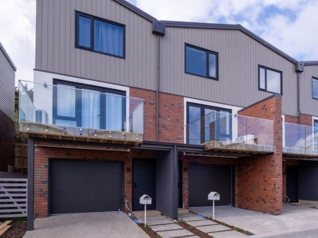 mangere, 3 bedrooms