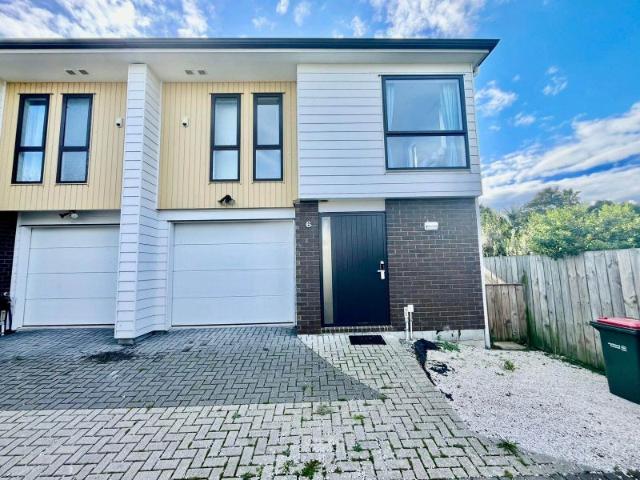 mangere, 3 bedrooms
