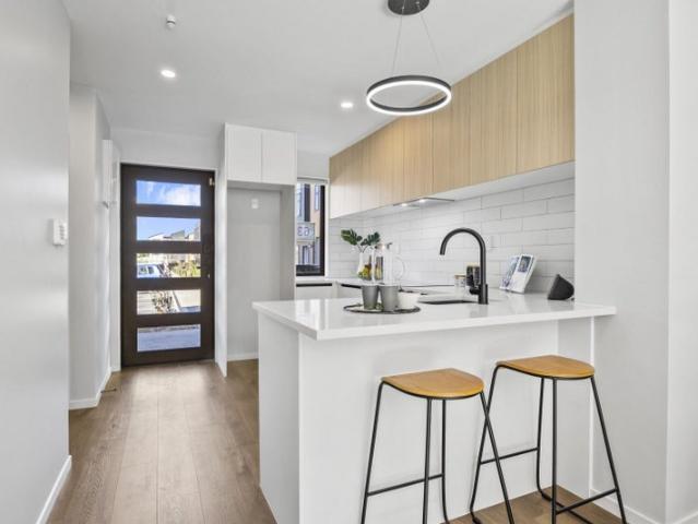 mangere, 3 bedrooms