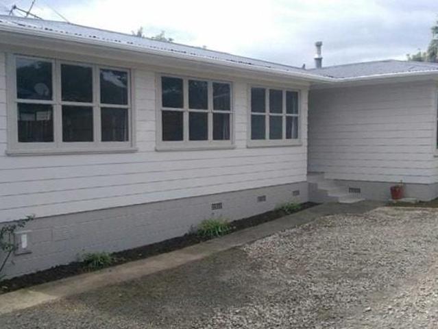 mangere, 4 bedrooms