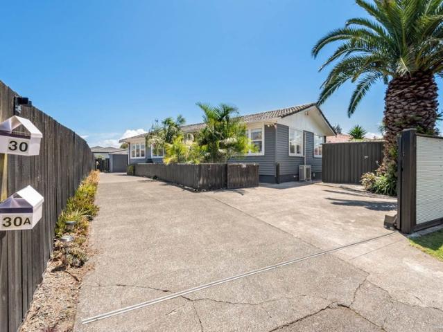 mangere, 4 bedrooms