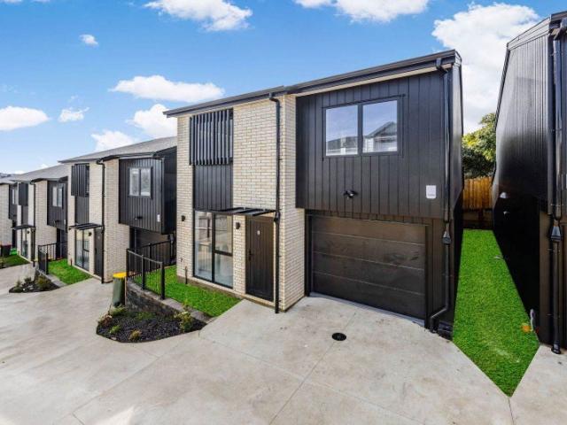 Mangere, 4 bedrooms